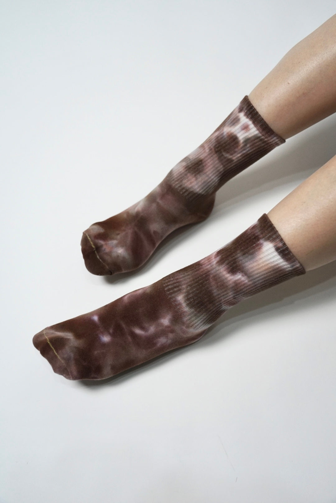 歩みの装いSocks - brown