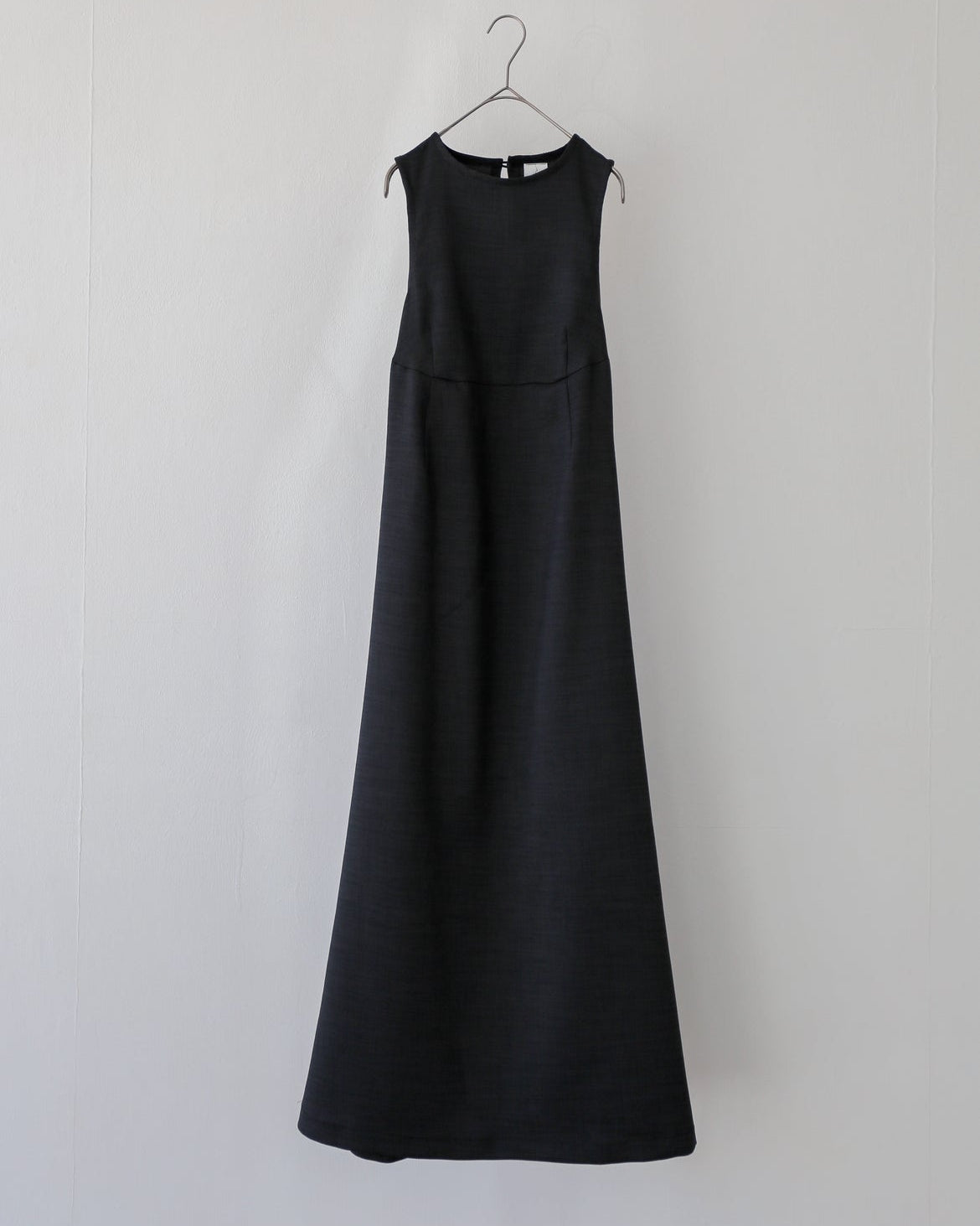 【預購】陰影曲線連身裙