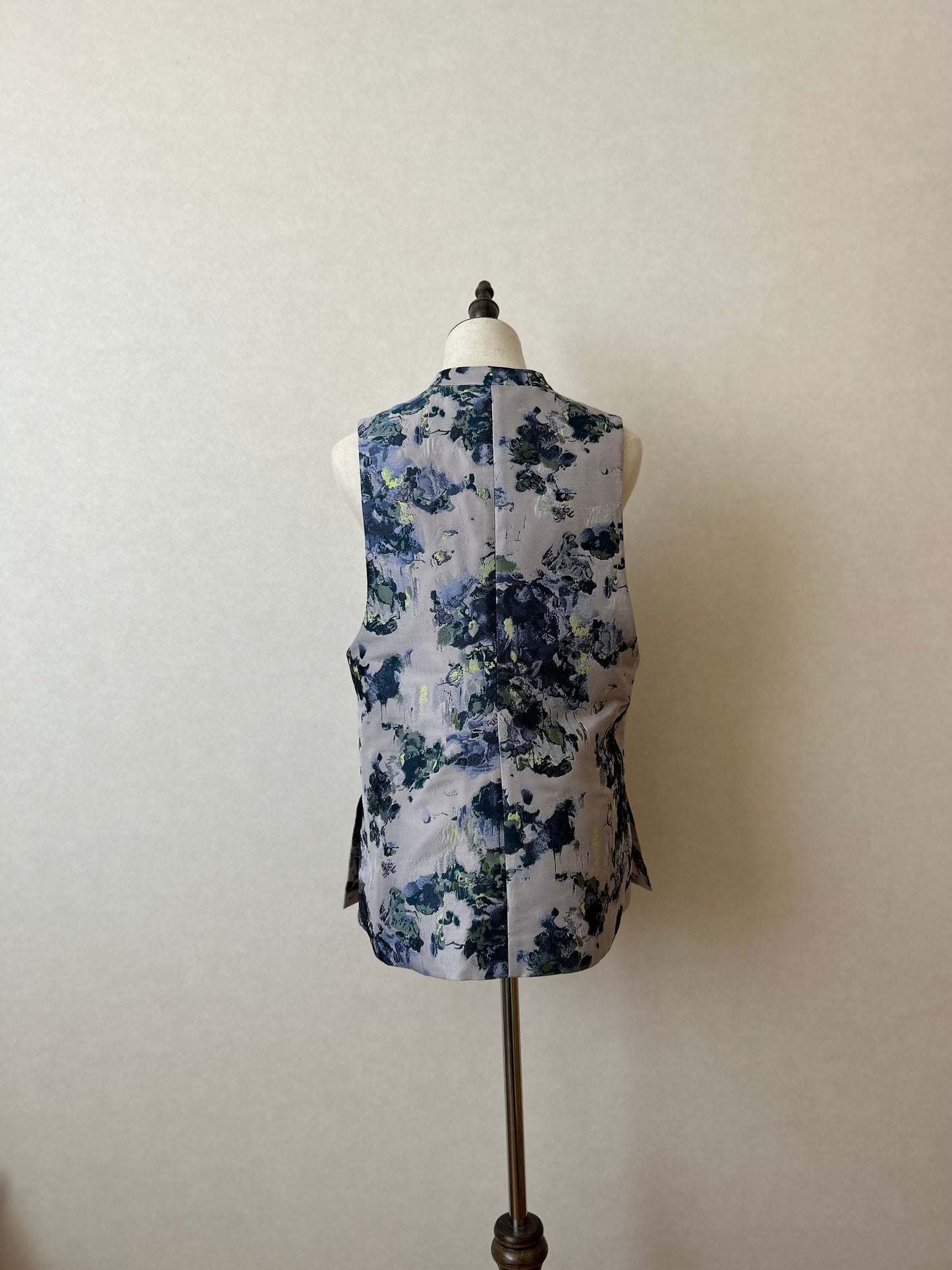 Pullover vest01 ー Hyacinth blue