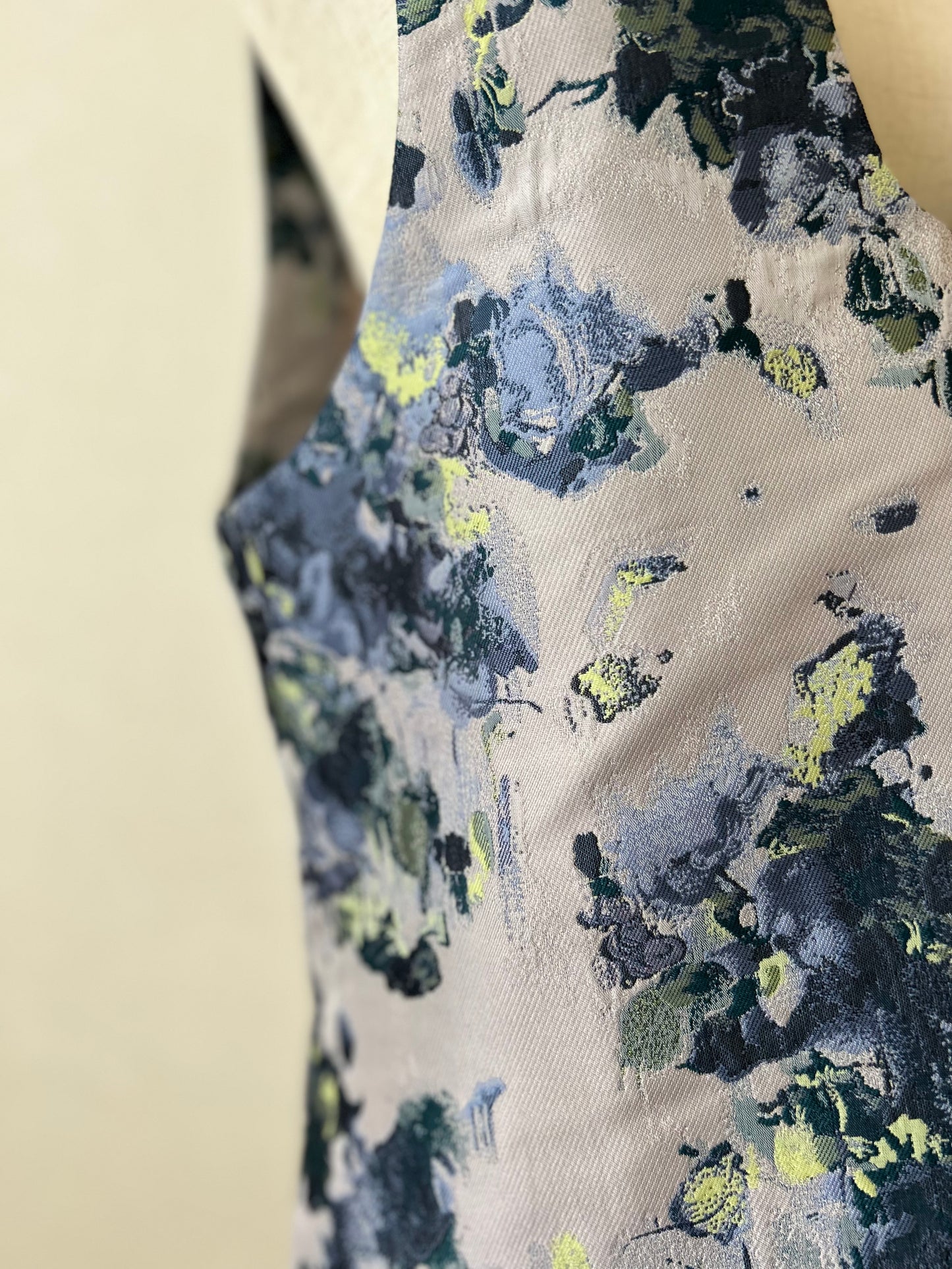 Pullover vest01 ー Hyacinth blue