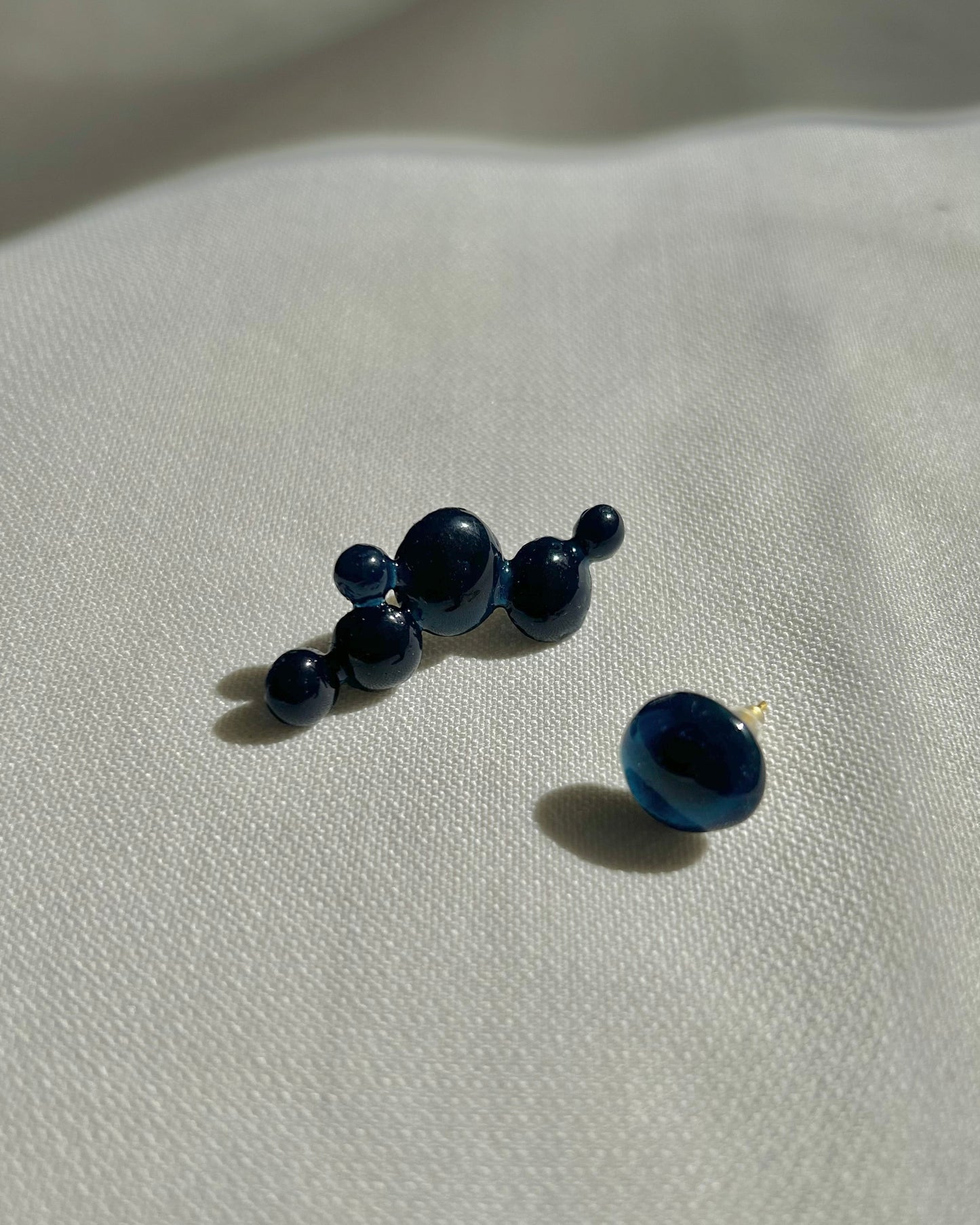 雫ピアス ー navy